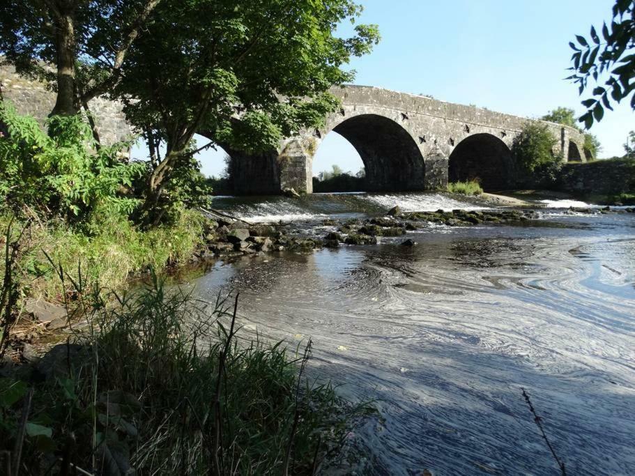 Moyola River Cottage Magherafelt Exteriör bild